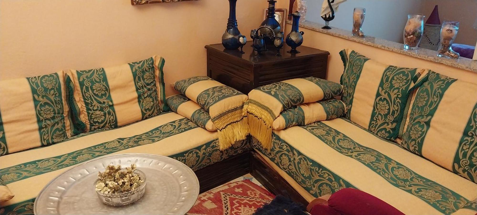 Riad Lala Zakia Moulay Idriss Oda fotoğraf